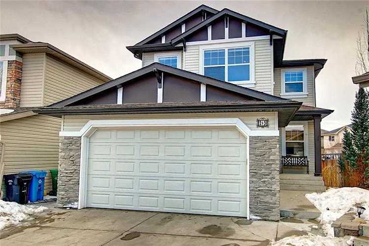 23 Everoak Bay SW Calgary, AB T2Y 0A2