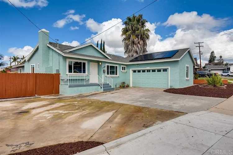 2584 Calle Gaviota San Diego, CA 92139