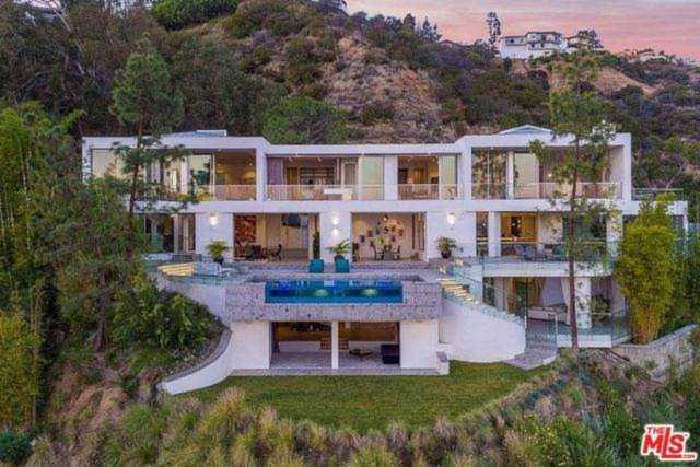 8854 Thrasher Avenue Los Angeles, CA 90069
