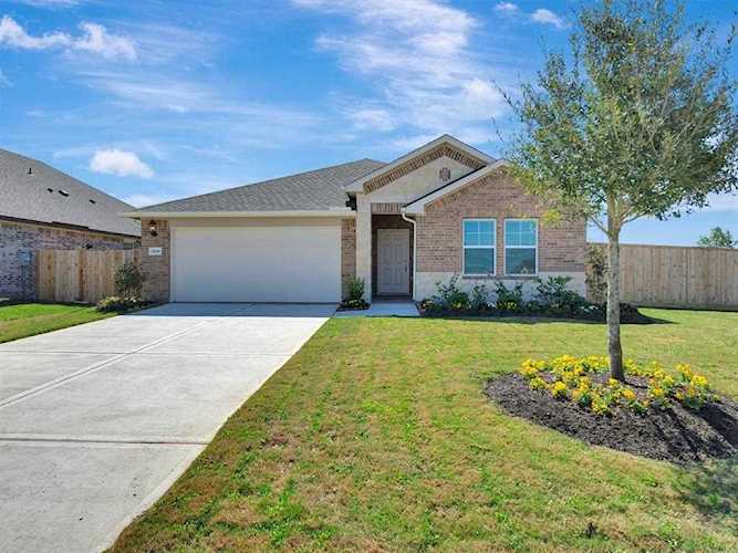 5818 Golden Peak Ln Rosenberg, TX 77469