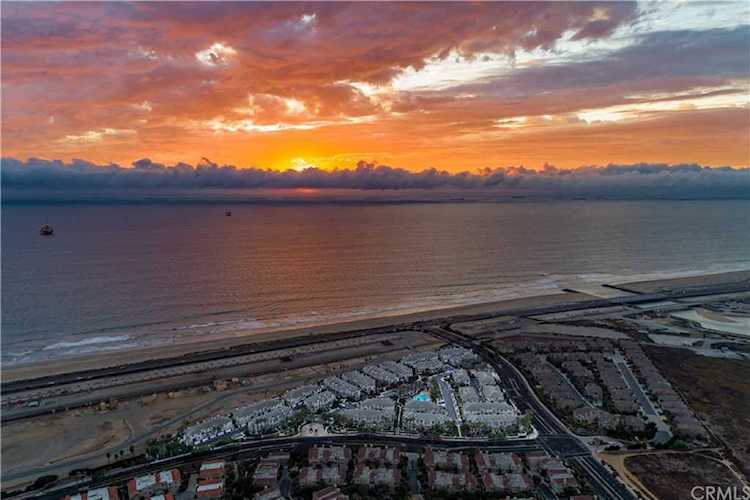 19447 Surf Drive Huntington Beach, CA 92648