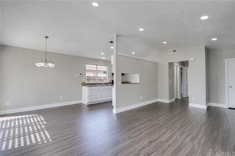 23381 Challis Court Moreno Valley, CA 92553