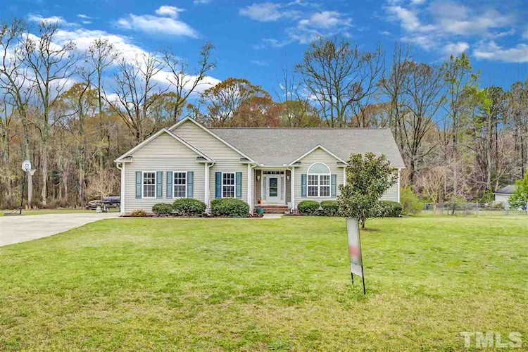 436 Olivia Way Selma, NC 27576