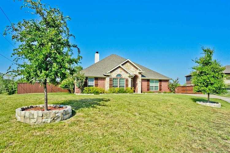 705 Green Canyon Court Hudson Oaks, TX 76087