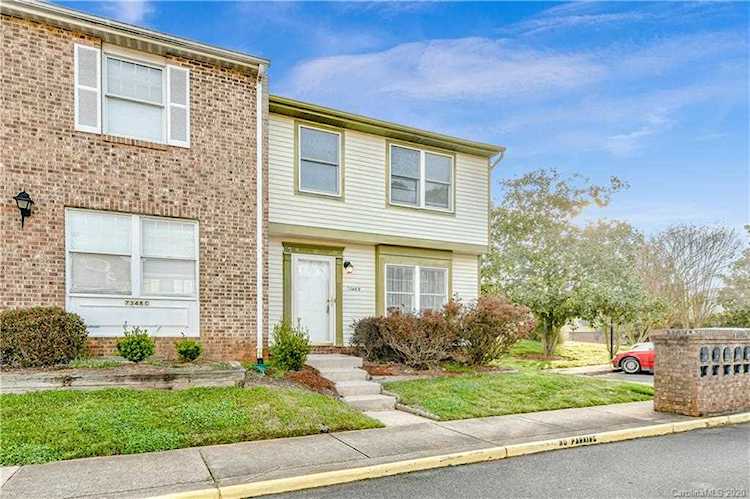 7348 Pebblestone Dr Charlotte, NC 28212