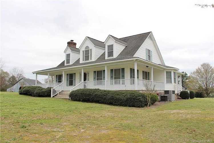 1888 Baskins Hill Rd Heath Springs, SC 29058