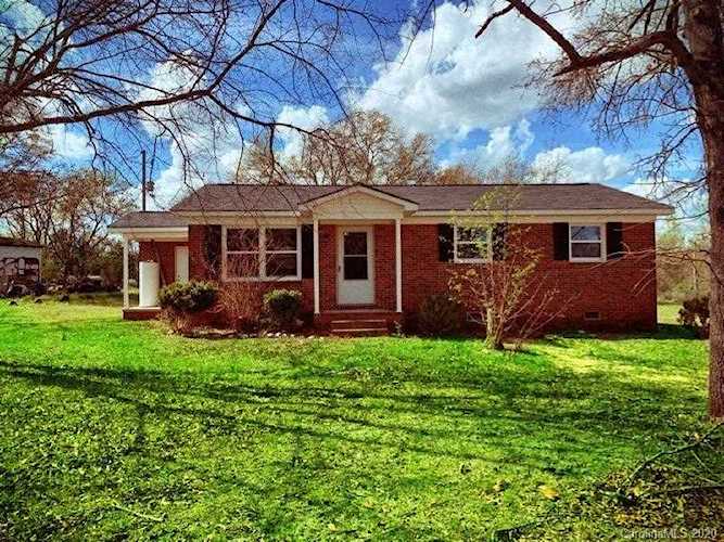 1036 Coon Creek Rd Pageland, SC 29728