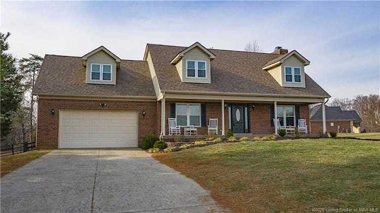 8407 N Skyline Dr Floyds Knobs, IN 47119