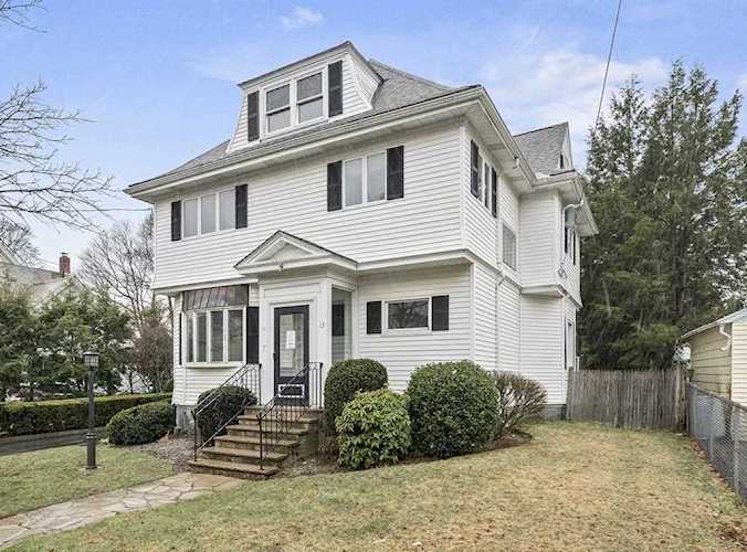 13 Endicott St Quincy, MA 02169