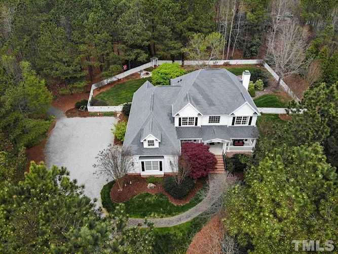 105 Fairmont Place Hillsborough, NC 27278