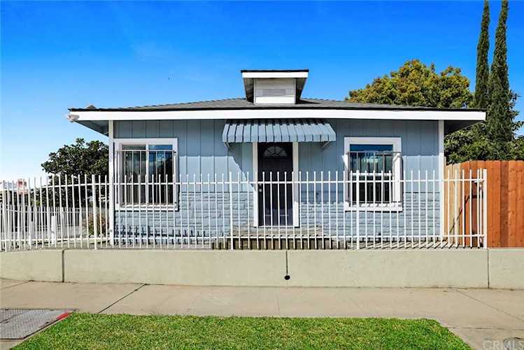 377 N Wilson Avenue Pasadena, CA 91106