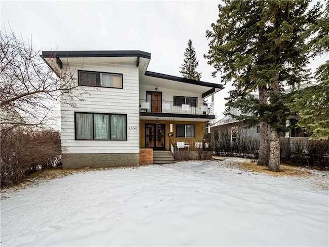 1330 16 Street NW Calgary, AB T2N 2C6