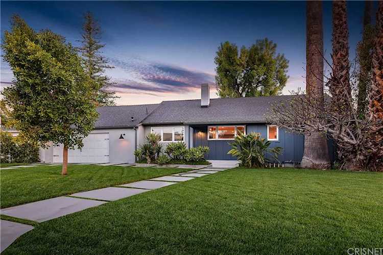 15113 Martha Street Sherman Oaks, CA 91411