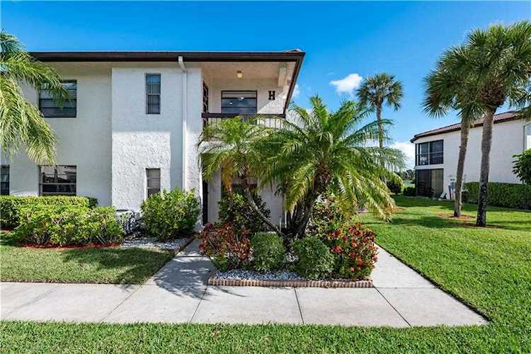 7920 Eastlake Dr #19-H Boca Raton, FL 33433