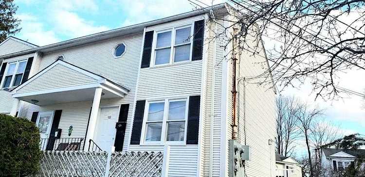 918 Essex St #918 Lawrence, MA 01841
