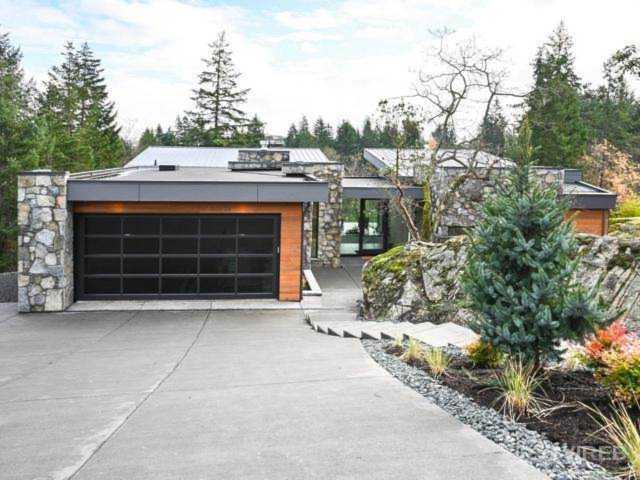 3434 Bromley Place Nanoose Bay, BC V9P 9L8