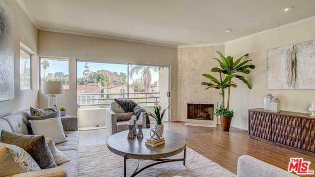 10475 Ashton Avenue #301 Los Angeles, CA 90024