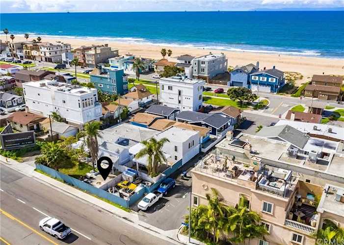 17012 7th Street Sunset Beach, CA 90742