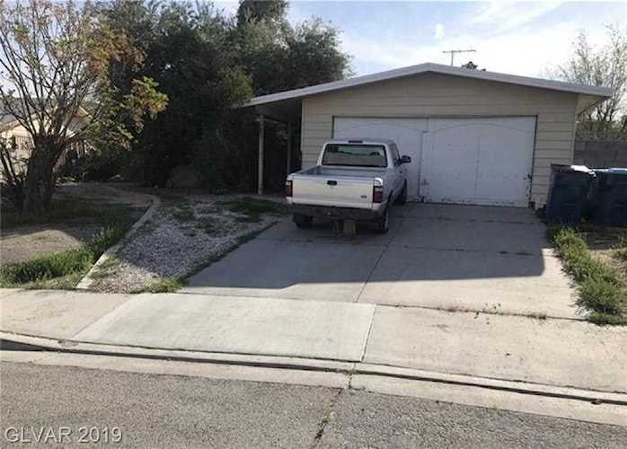 3955 Ventura Way Las Vegas, NV 89121