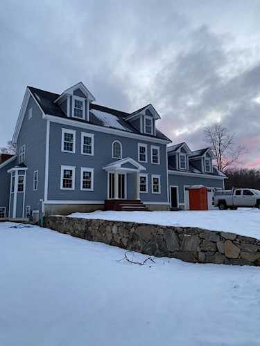 42 Clark's Cove Drive Dartmouth, MA 02748