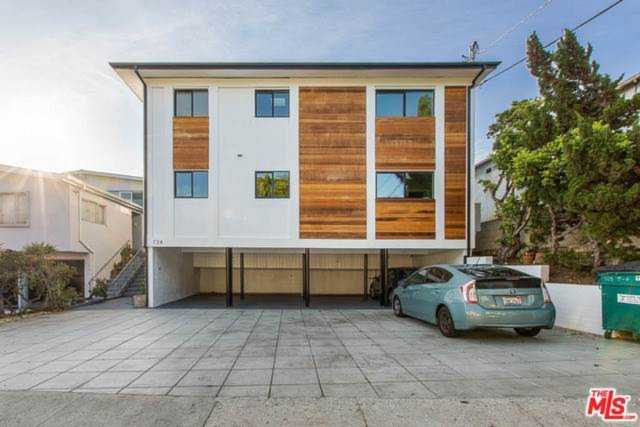 724 Ashland Avenue Santa Monica, CA 90405