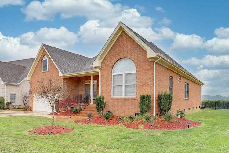 119 Niblick Circle Suffolk, VA 23434
