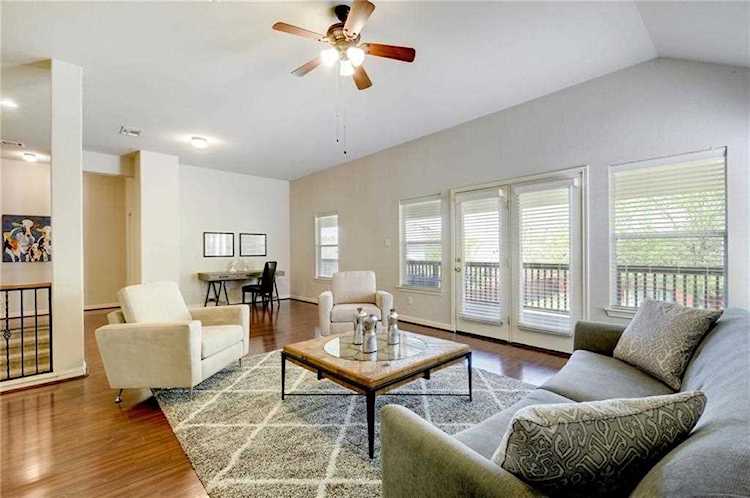 10412 Yellowstone Dr Austin, TX 78747