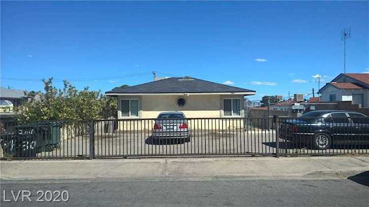 304 14th St Las Vegas, NV 89101