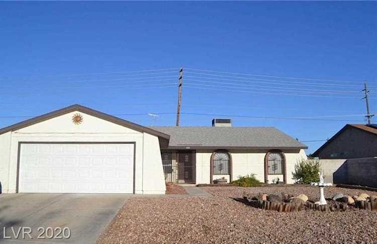 4229 Kensington Way Las Vegas, NV 89108