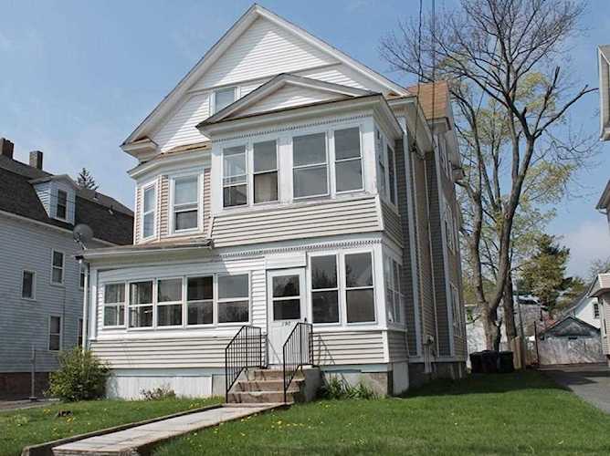 190 Oak St Springfield, MA 01151