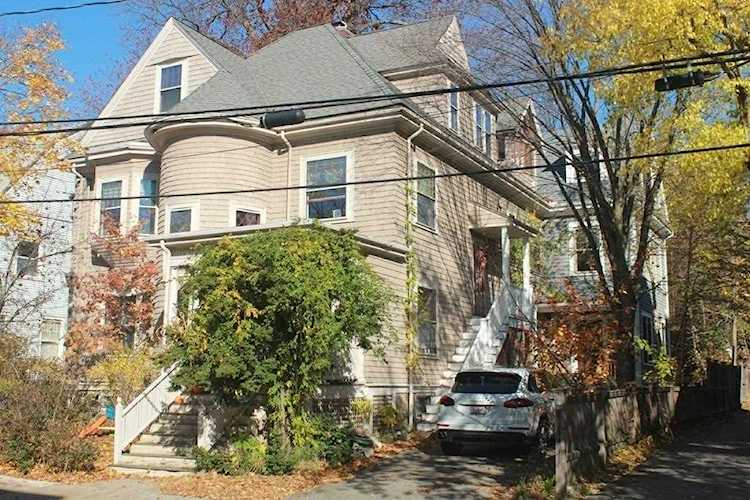 21 Dwight #2 Brookline, MA 02446