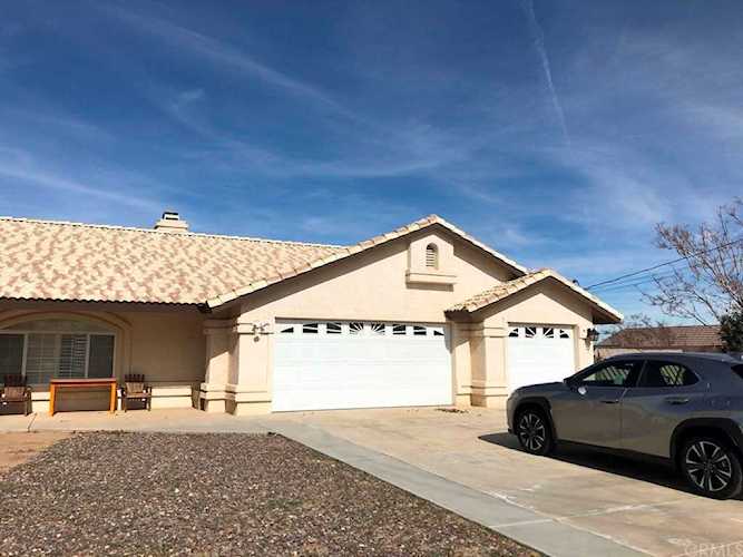14920 Mesquite Street Hesperia, CA 92345