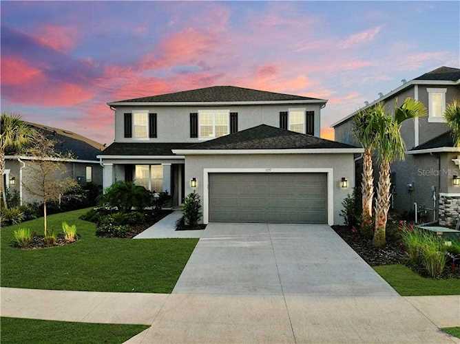 5737 Wild Sage Circle Sarasota, FL 34238