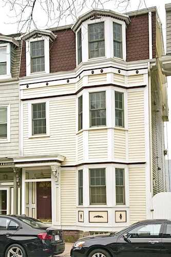 160 I Street #2 Boston, MA 02127