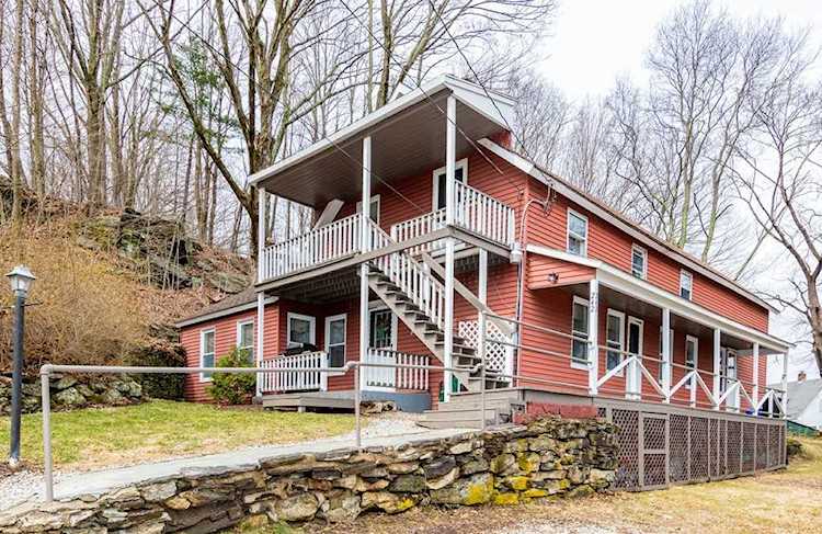 242 Dennison Drive Southbridge, MA 01550