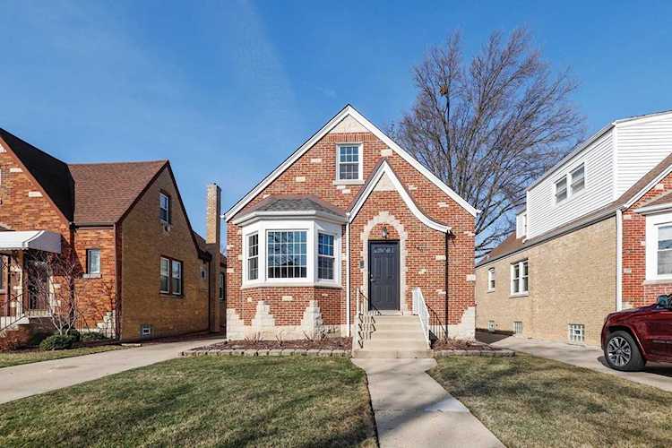 7240 N Odell Ave Chicago, IL 60631