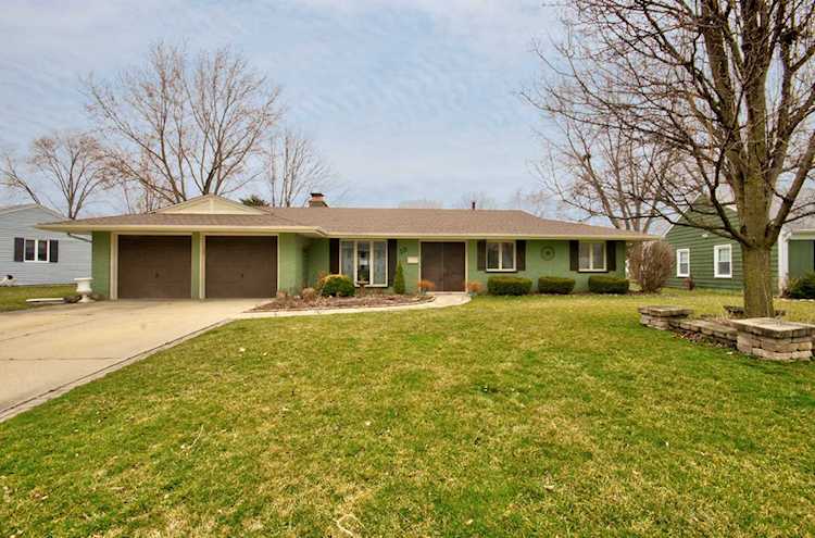 53 Old Post Rd Montgomery, IL 60538