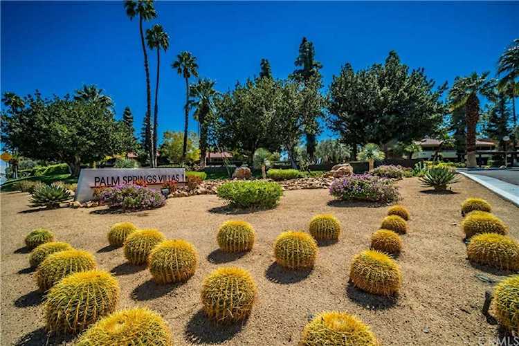 550 N Villa Court #102 Palm Springs, CA 92262