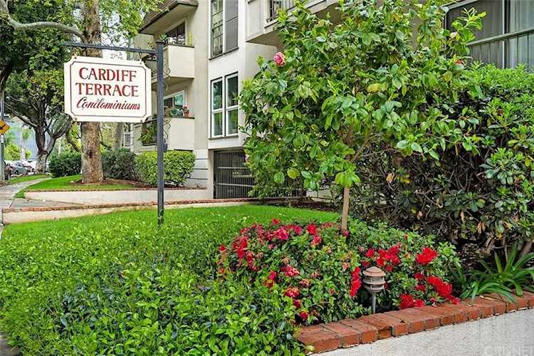 3640 Cardiff Avenue #119 Los Angeles, CA 90034