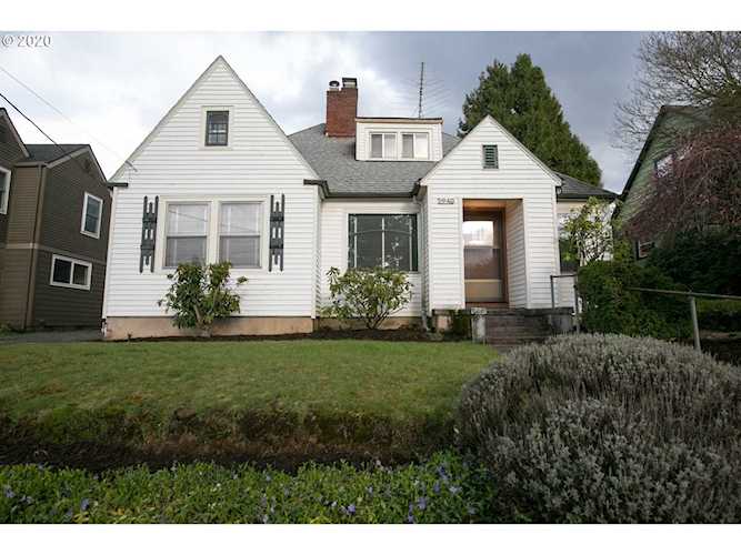 1940 SE 27th Ave Portland, OR 97214