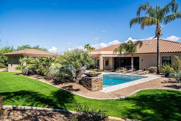 10569 N 106th Place Scottsdale, AZ 85258