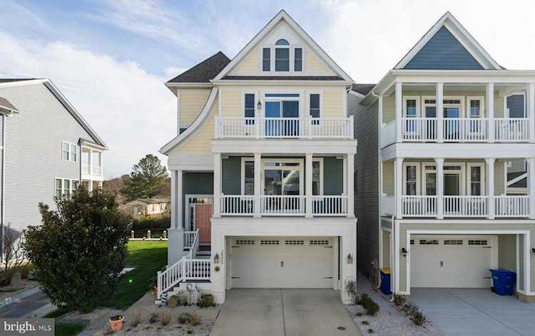 38315 Canal St Ocean View, DE 19970