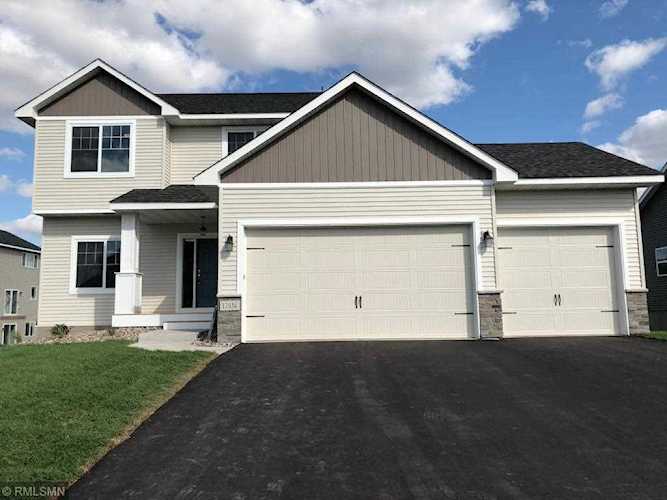 9611 Westwind Trl Woodbury, MN 55129