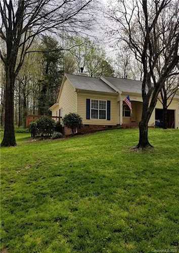 11006 Shipwright Ln Charlotte, NC 28215