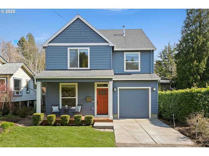 8234 SW 10th Ave Portland, OR 97219