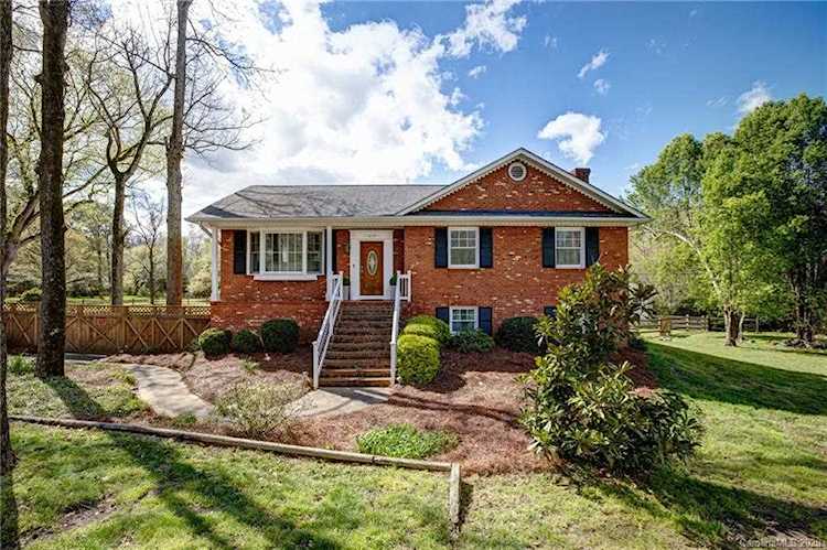 6500 Old Providence Rd Charlotte, NC 28226