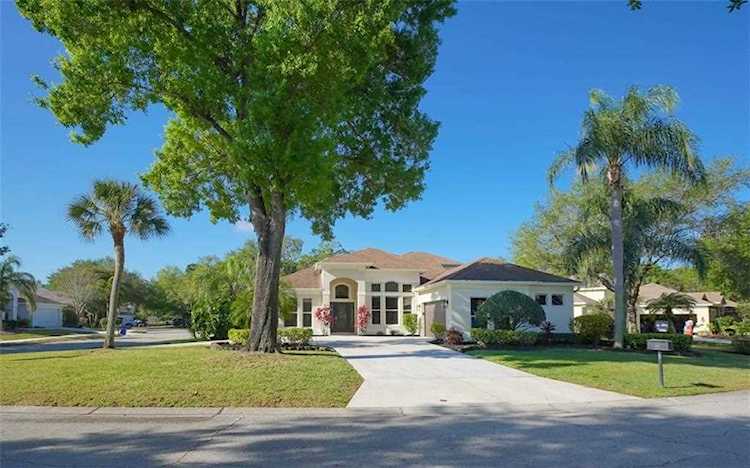 730 Stonecrest Drive Sarasota, FL 34232