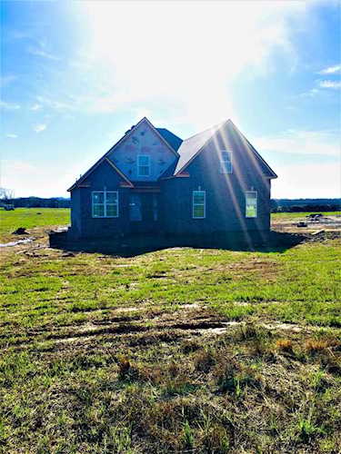 2016 Longview Rd Bell Buckle, TN 37020