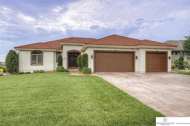 8111 N 124 St Omaha, NE 68142