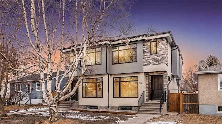 618 22 Avenue NE Calgary, AB T2E 1V2